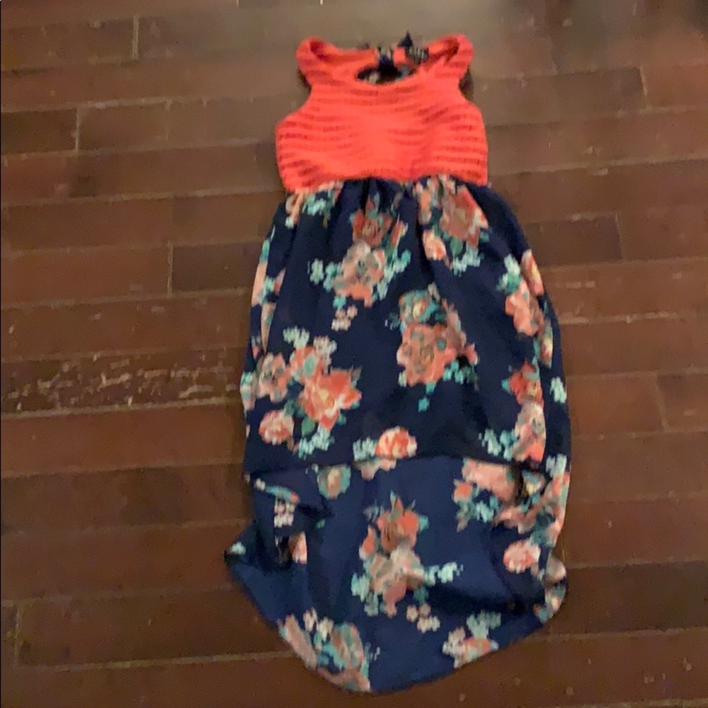 High- low dress